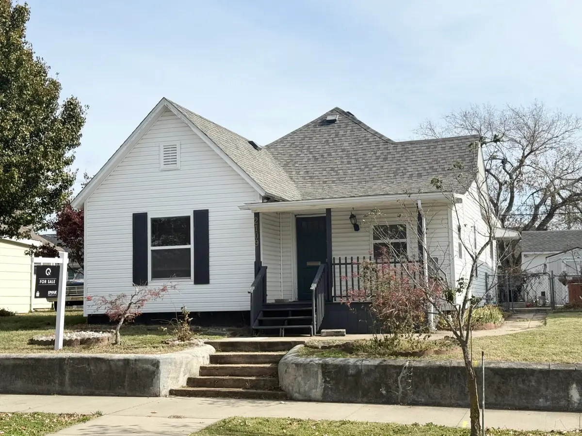 2109 S Moffet Avenue, Joplin, MO 64804 - Image #1