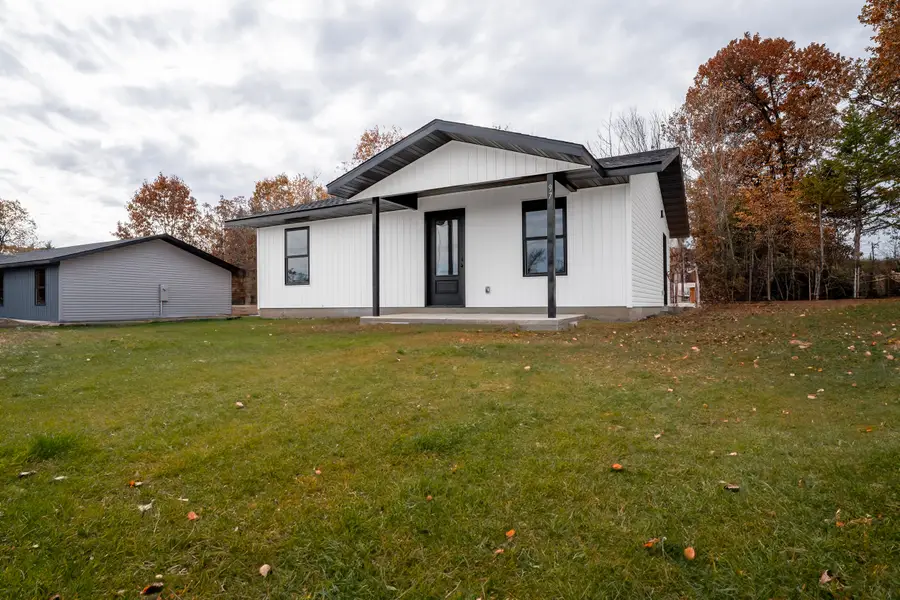 97 Sugar Lane, Crane, MO 65633 - Image #2