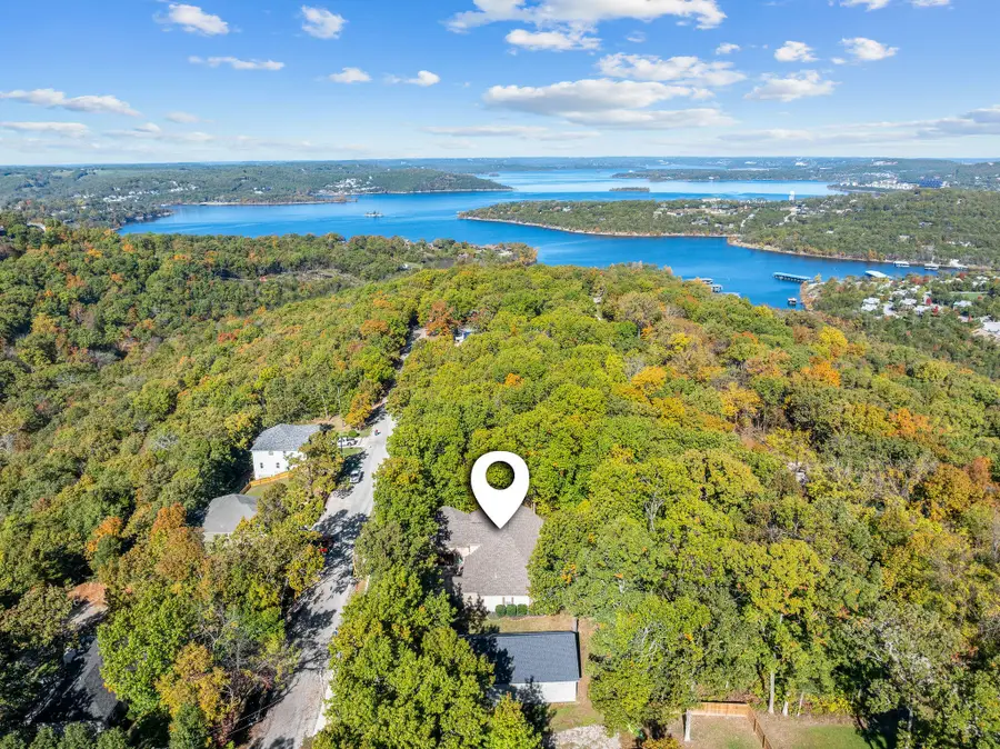 310 Oakview Drive, Ridgedale, MO 65739 - Image #3