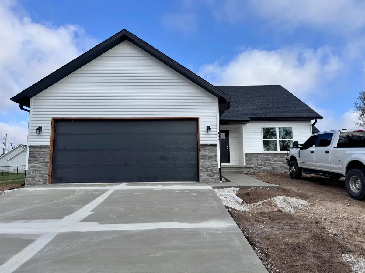 345 Division Street, Sparta, MO 65753 - Image #1