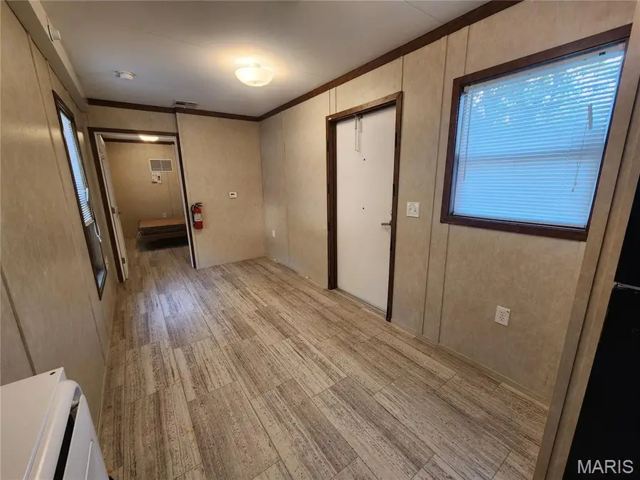 411 W Nelon, Conway, MO 65632 - Image #3