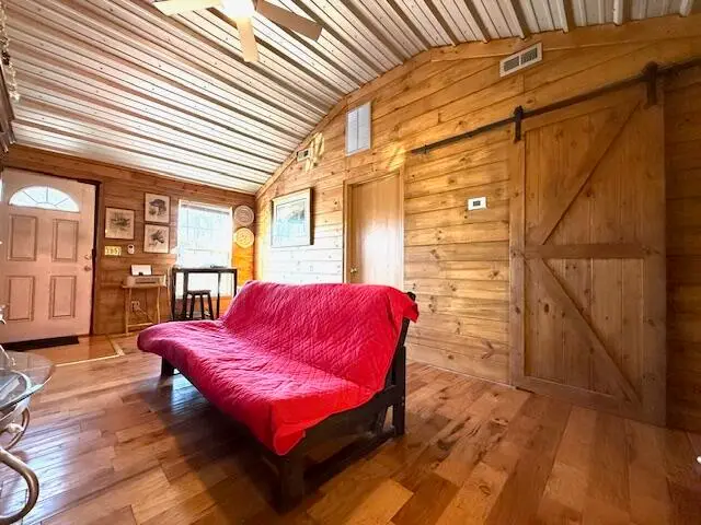 2228 N Farmer Avenue, Springfield, MO 65803 - Image #2