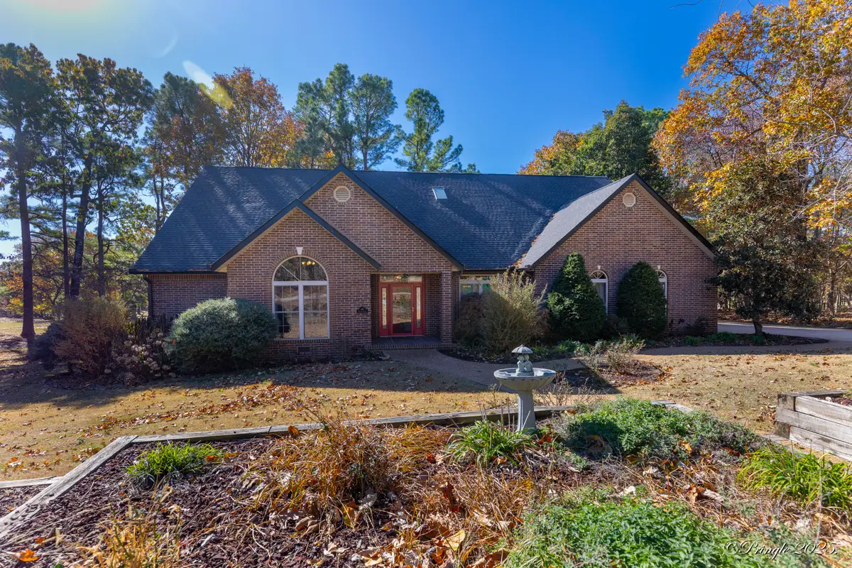 16 Katsina Circle, Cherokee Village, AR 72529 - Image #1