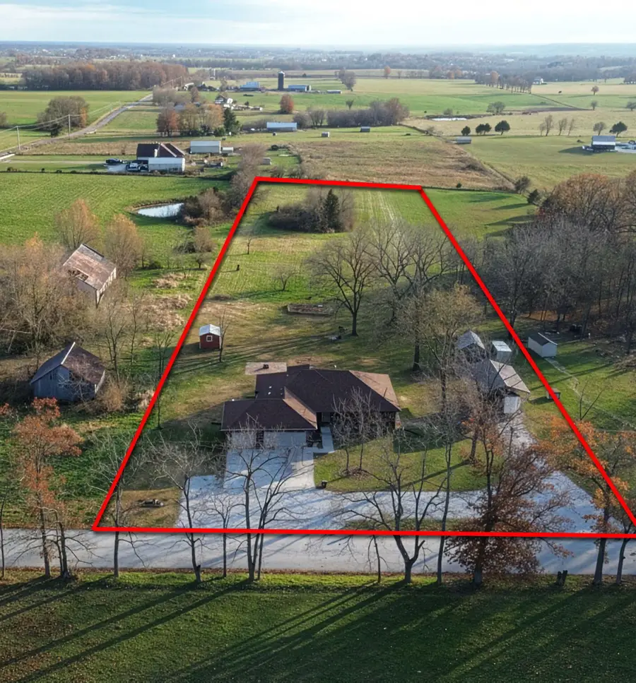 422 Spring Creek Road, Clever, MO 65631 - Image #2