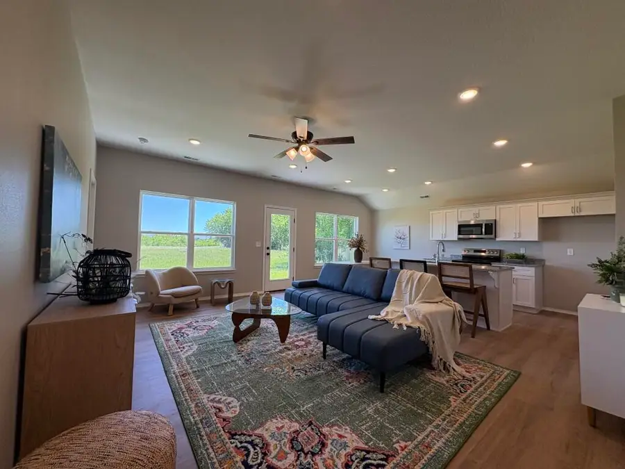 4604 Prairie Lane, Bolivar, MO 65613 - Image #2