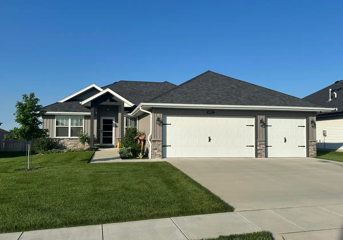 859 E Acacia Lane, Nixa, MO 65714 - Image #1