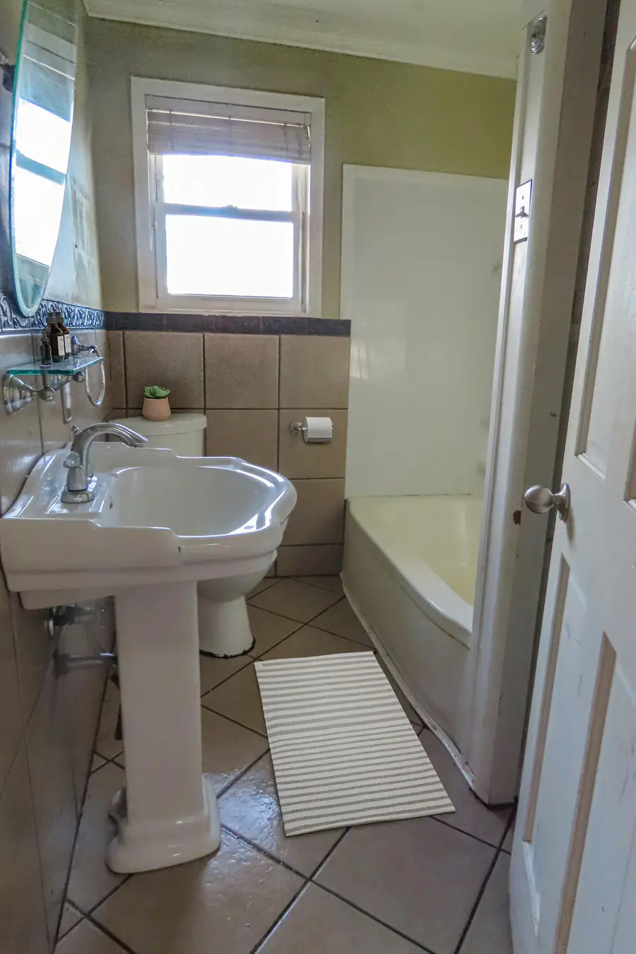 922 S Landrum Street, Mount Vernon, MO 65712 - Image #2