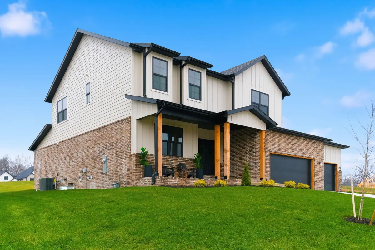 6035 S Clay Avenue, Springfield, MO 65810 - Image #1