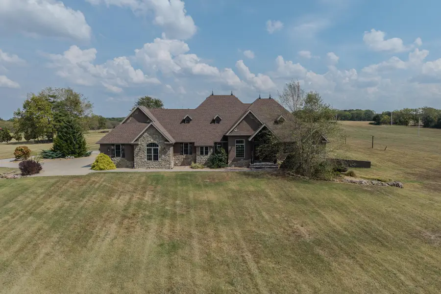4548 N Farm Rd 249, Strafford, MO 65757 - #3