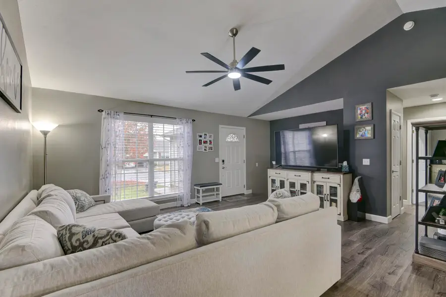 335 Van Buren Road, Branson, MO 65616 - Image #3