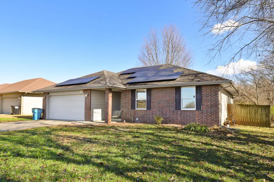 864 S Eastland Avenue, Springfield, MO 65802 - Image #2