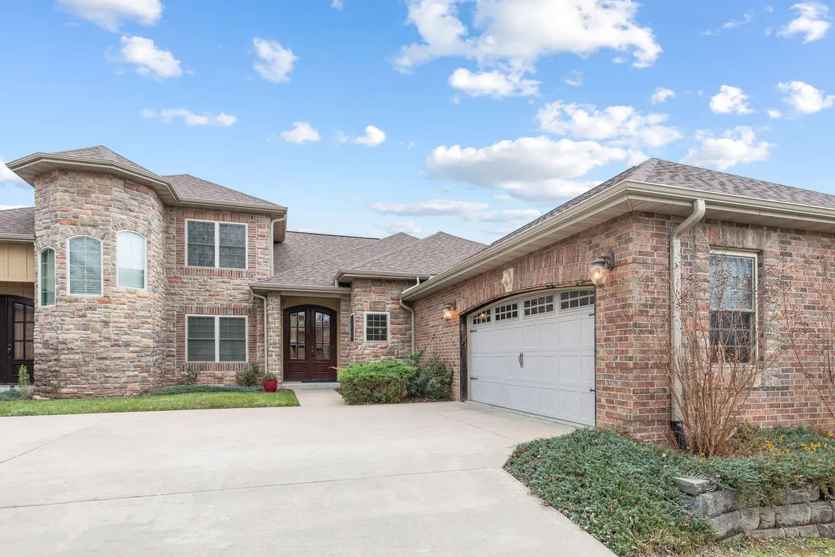 124 S Tuscany Drive, Hollister, MO 65672 - Image #1