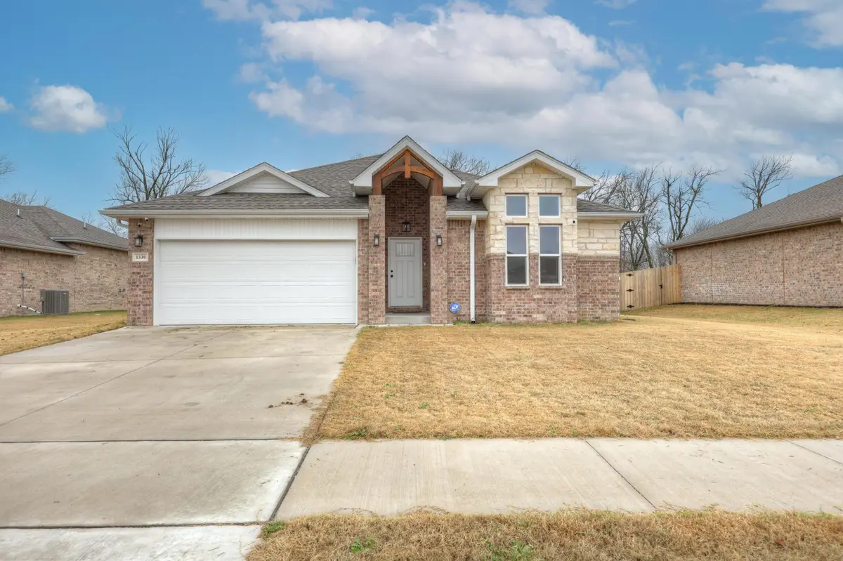 1330 Foundry Drive, Carthage, MO 64836 - Image #1