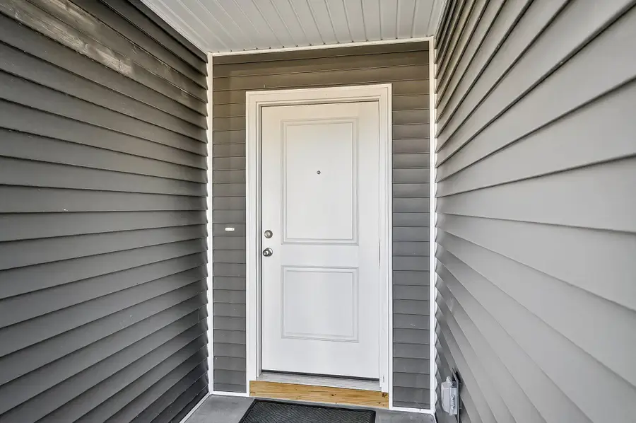 2462 E Beagle Street, Republic, MO 65738 - Image #2