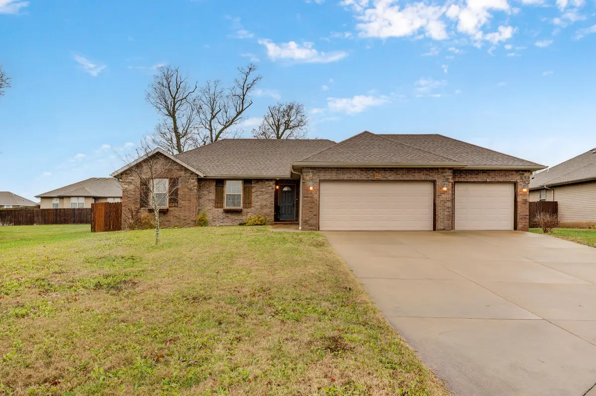 1183 S Bordeaux Avenue, Republic, MO 65738 - #1