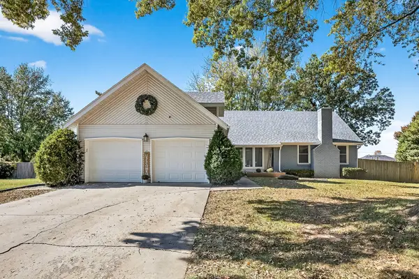 5539 S Roanoke Avenue, Springfield, MO 65810