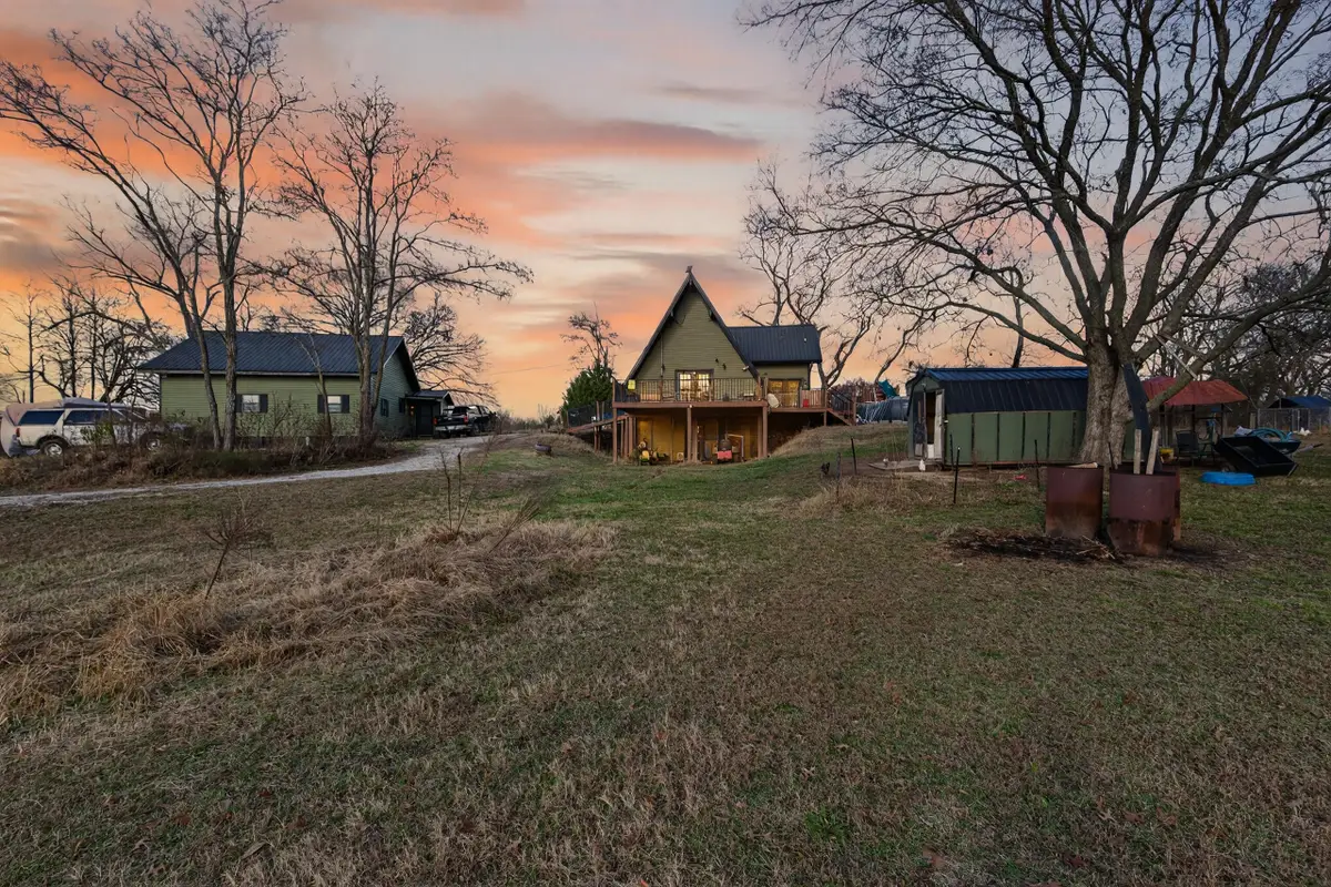 17503 S 900 Road, Nevada, MO 64772 - Image #1