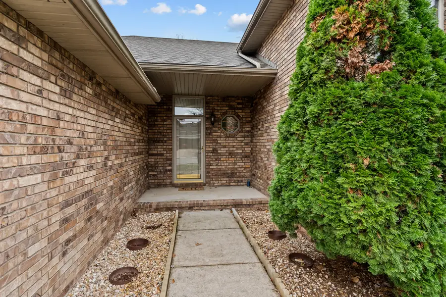 4715 S Elizabeth Avenue, Springfield, MO 65810 - Image #2