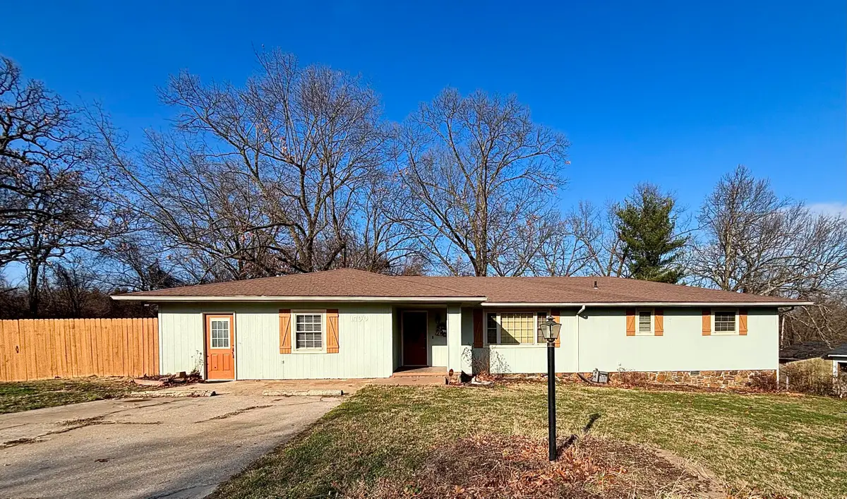 1700 Ankney Place, Neosho, MO 64850 - Image #1