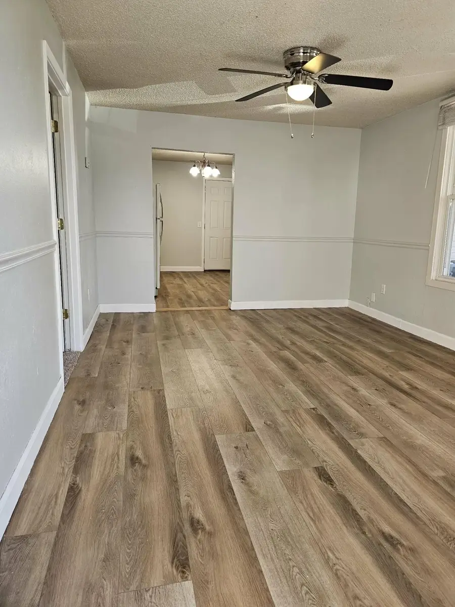 2219 S Tyler Avenue, Joplin, MO 64804 - Image #2