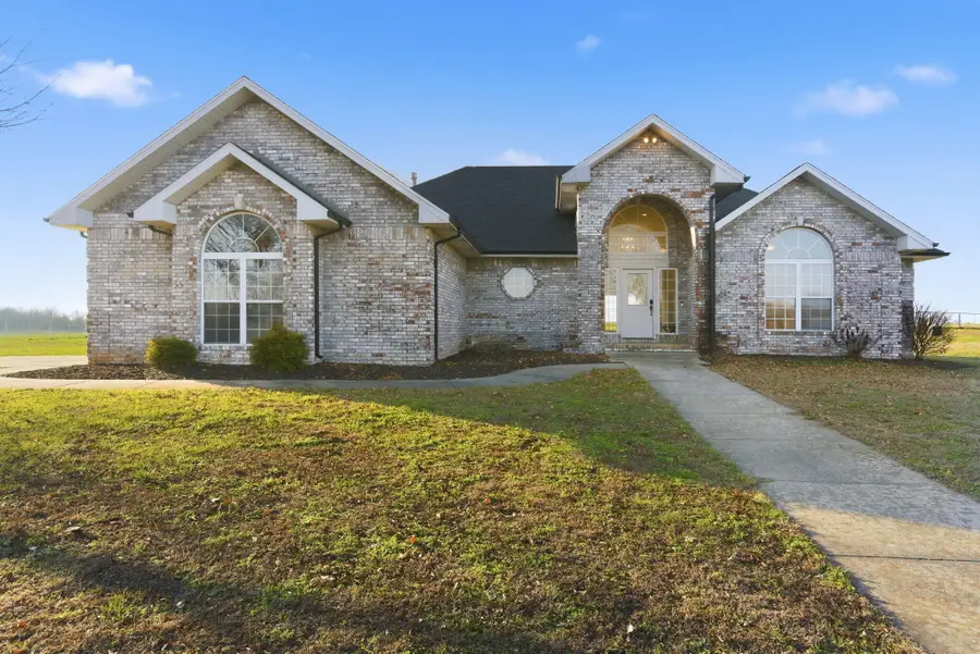 5267 W Nokes Lane, Brookline, MO 65619 - Image #2