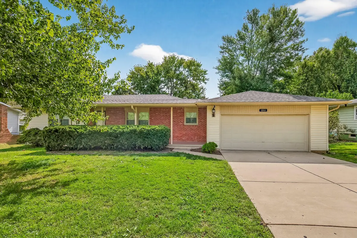 3244 E Gasconade Street, Springfield, MO 65804 - Image #1