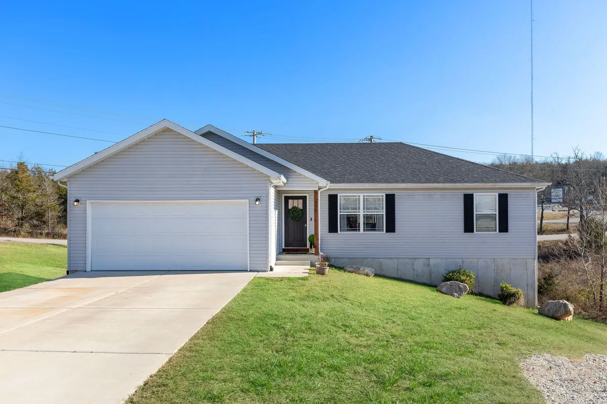 135 Dragonfly Lane, Branson, MO 65616 - Image #1