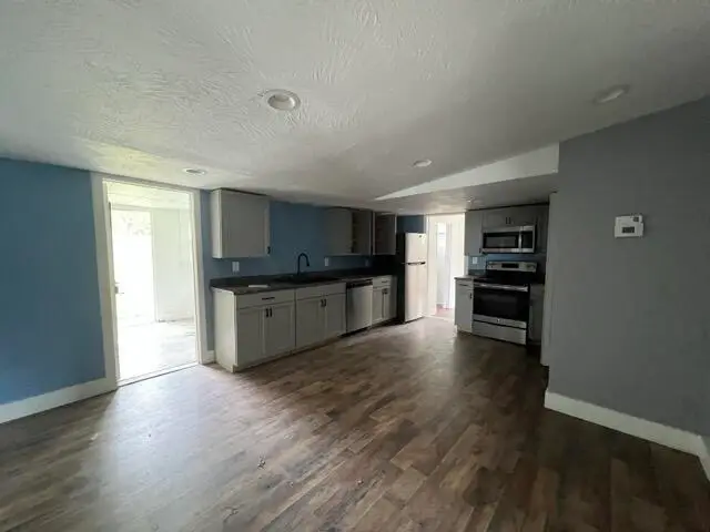 1454 N Sherman Avenue, Springfield, MO 65802 - Image #3