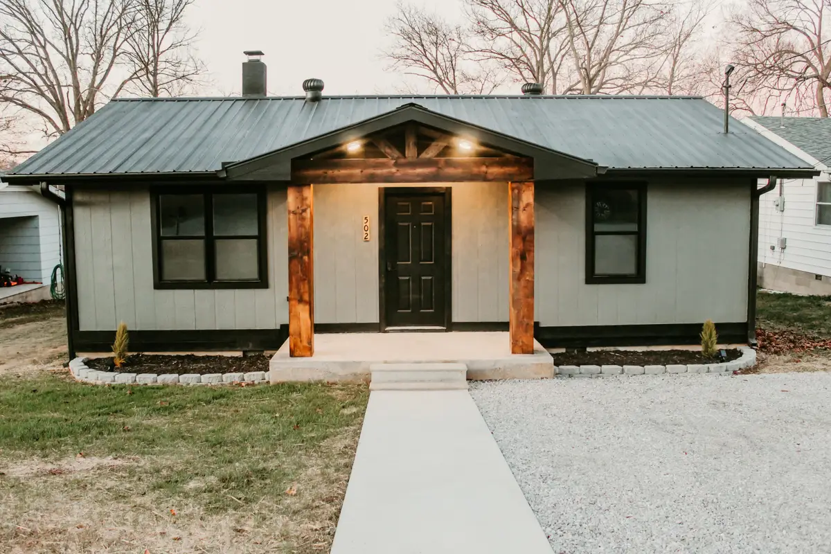 502 Bunch Avenue, Ava, MO 65608 - Image #1