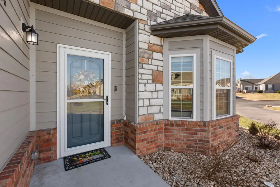 118 Rue De Villas Circle, Branson, MO 65616 - Image #2