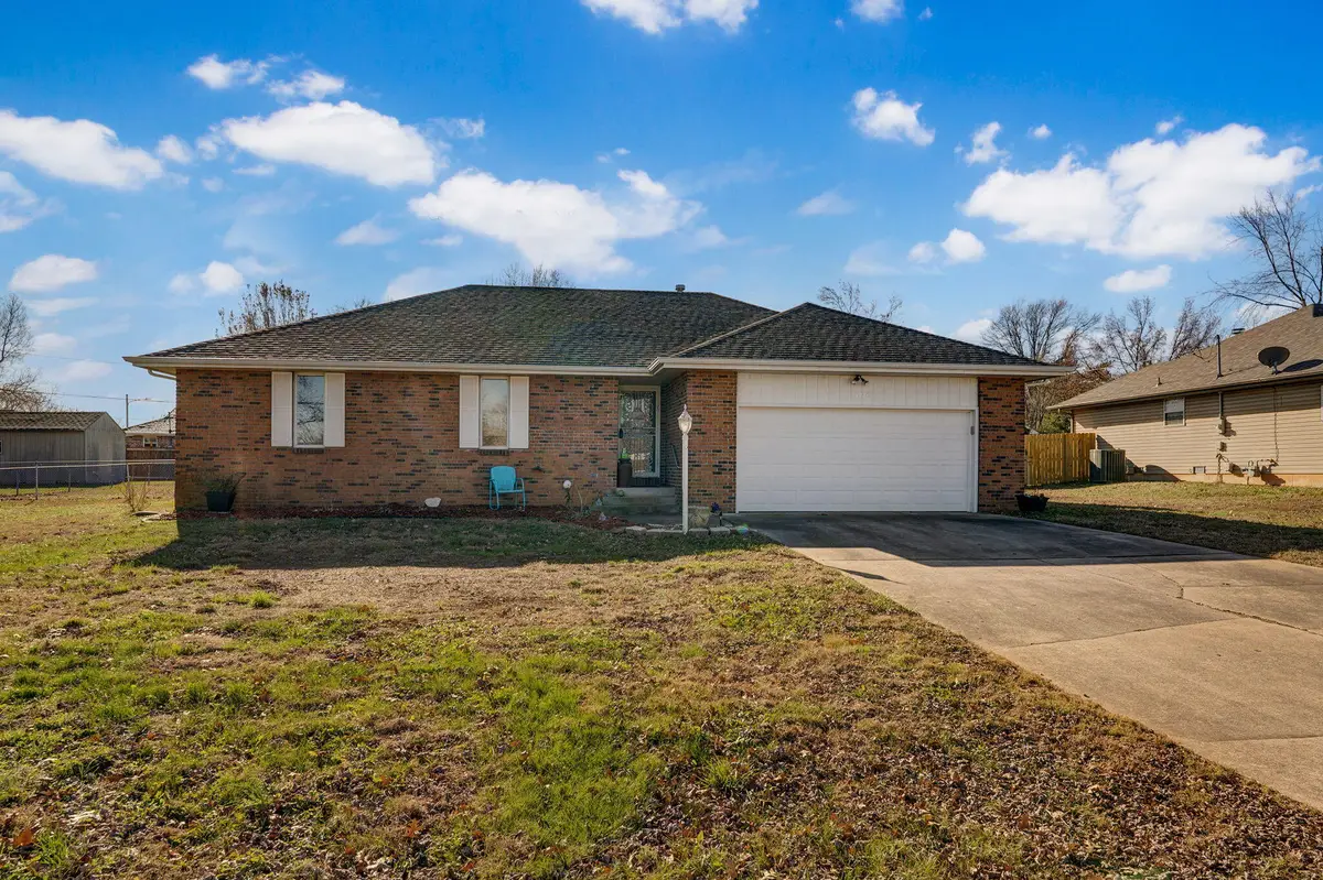 4226 W La Casa Street, Springfield, MO 65802 - Image #1
