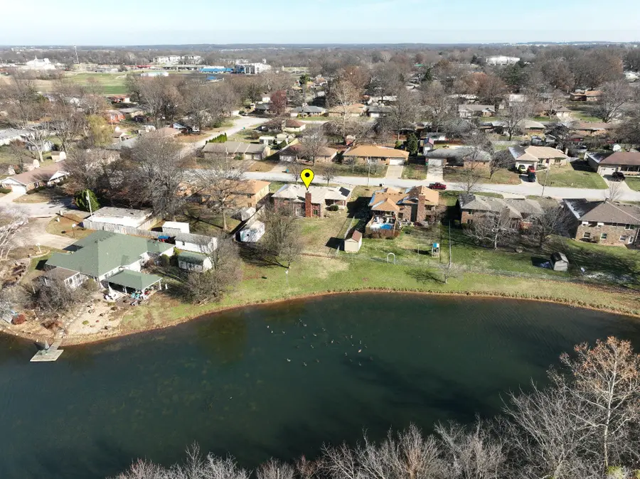 3323 N Rogers Avenue, Springfield, MO 65803 - Image #2