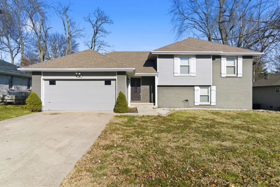 3371 W Primrose Street, Springfield, MO 65807 - Image #2