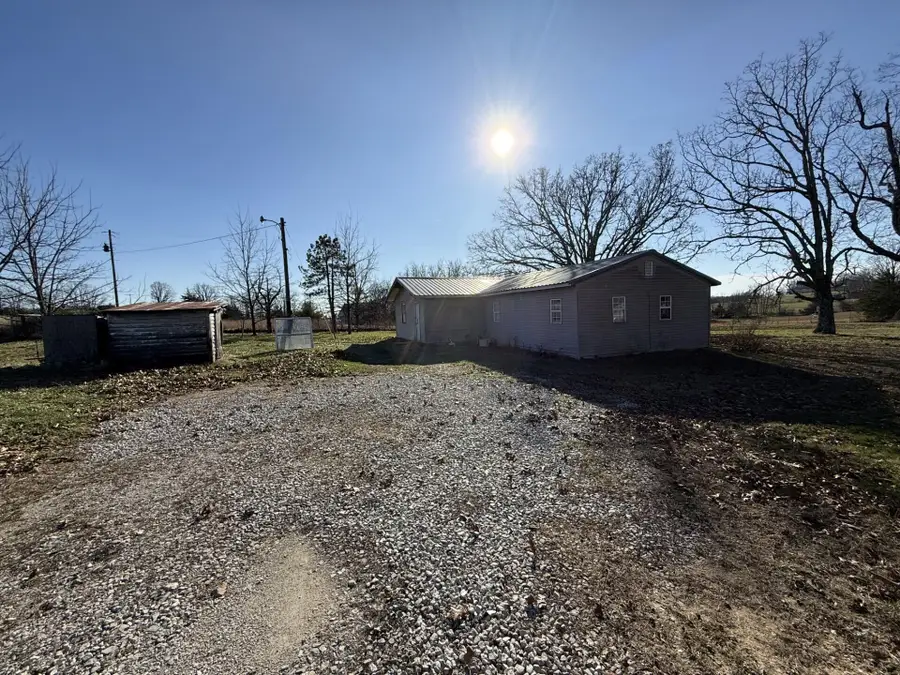 909 Cooper Drive, Mountain Grove, MO 65711 - Image #3