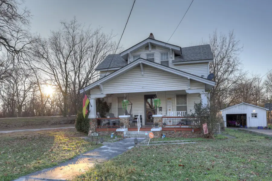 431 S Orner, Carthage, MO 64836 - Image #2