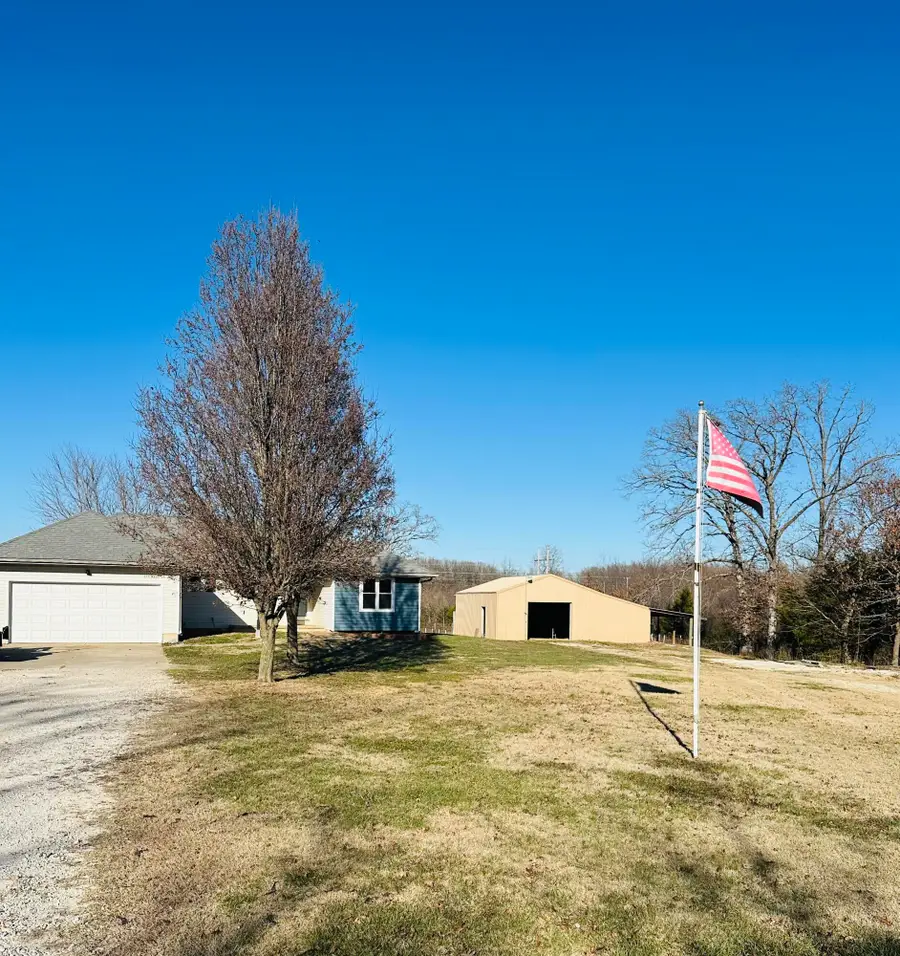 355 Wade Drive, Rogersville, MO 65742 - Image #2