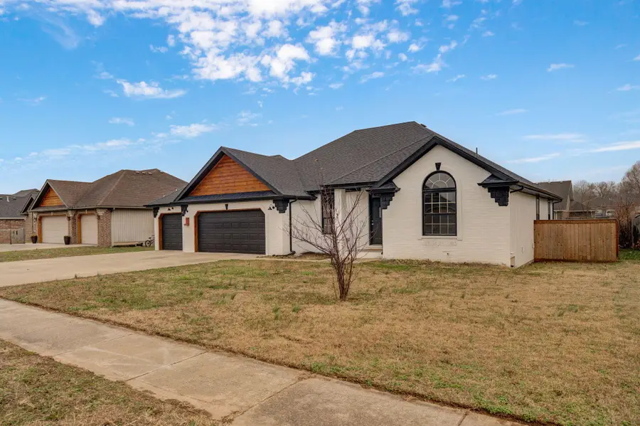 194 Meadowlark, Willard, MO 65781 - Image #2