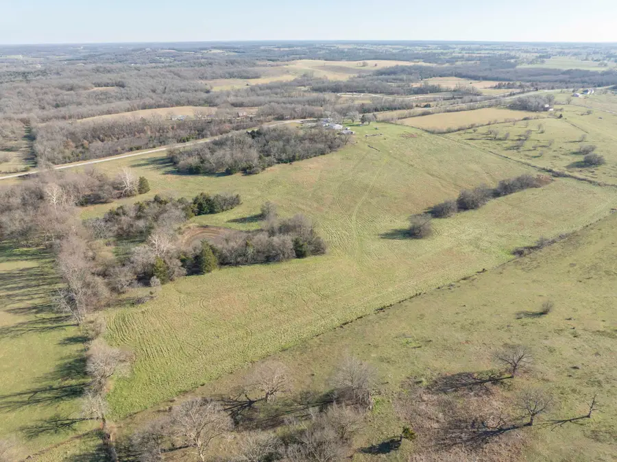 000 North Highway V, Ash Grove, MO 65604 - Image #2