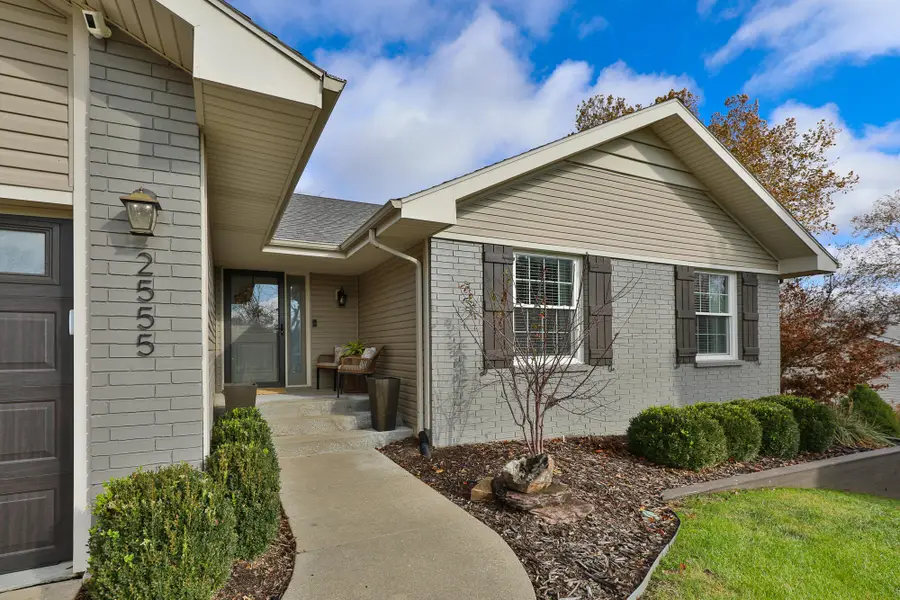 2555 W Sexton Drive, Springfield, MO 65810 - Image #3