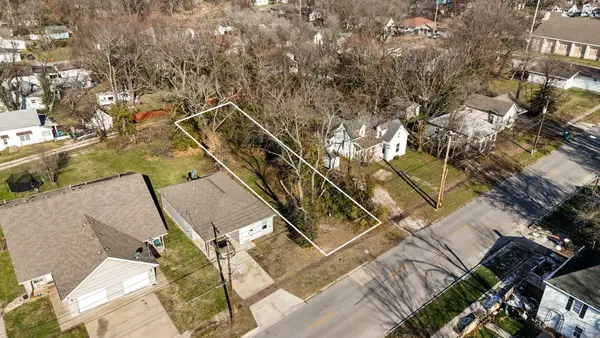 913 E Dale Street, Springfield, MO 65803