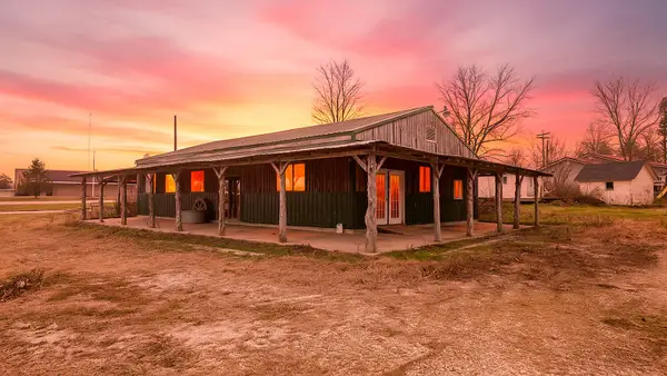 402 2nd Street, Summersville, MO 65571