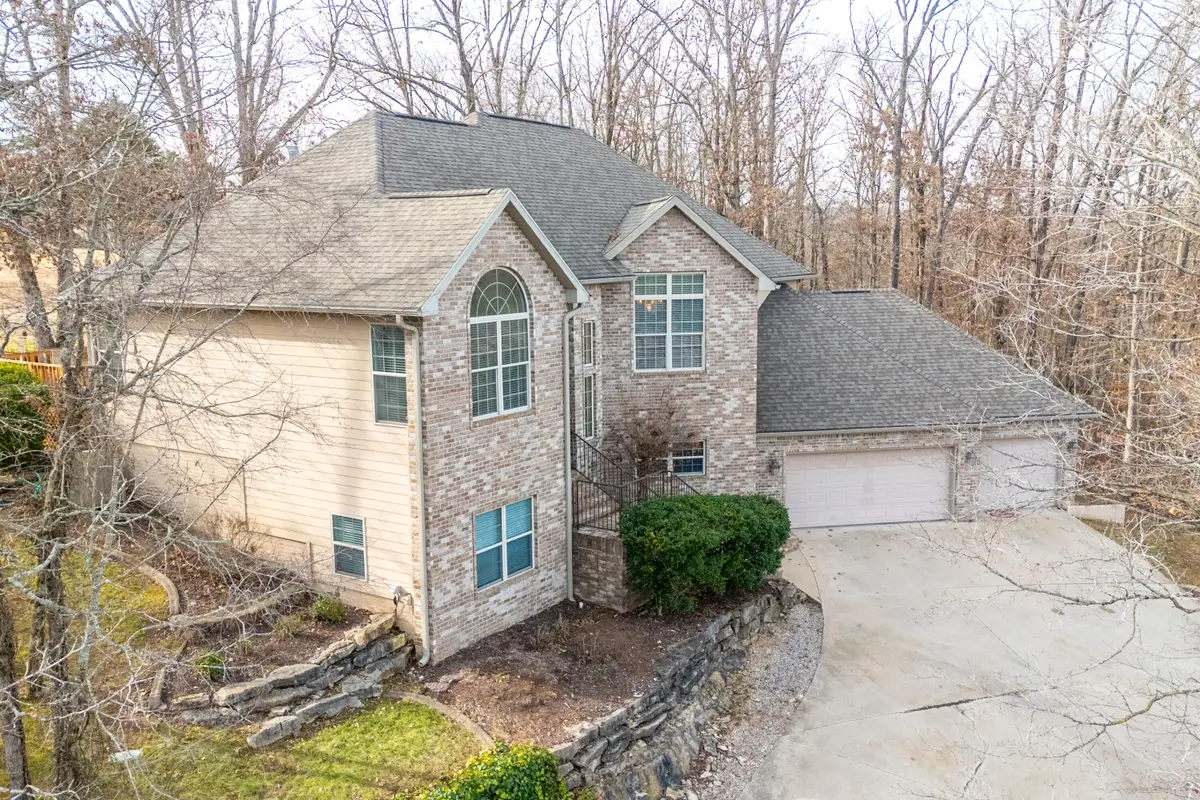 807 Silvercliff Way, Branson West, MO 65737 - Image #1