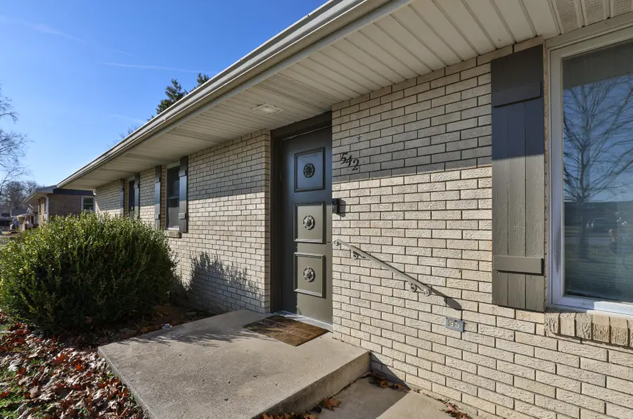 542 N Locust Street, Marshfield, MO 65706 - Image #3