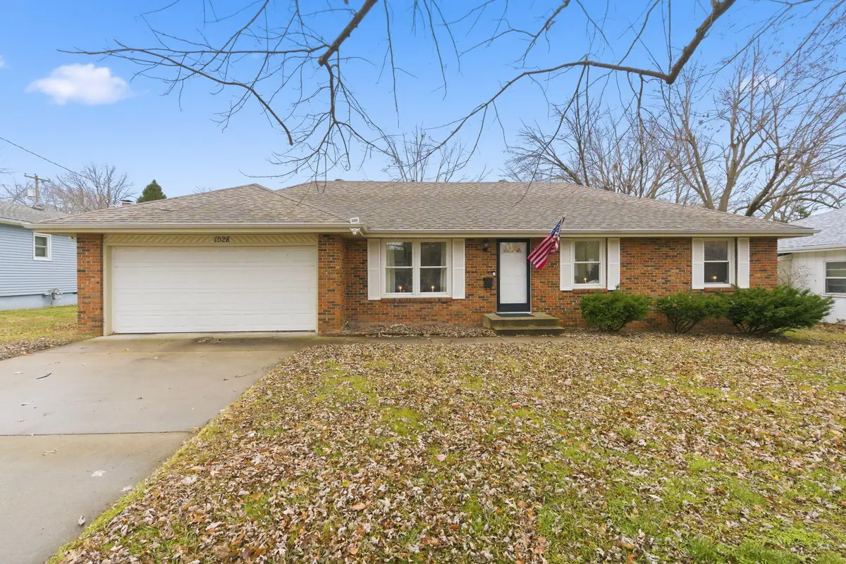 1028 E Greenwood Street, Springfield, MO 65807 - Image #1