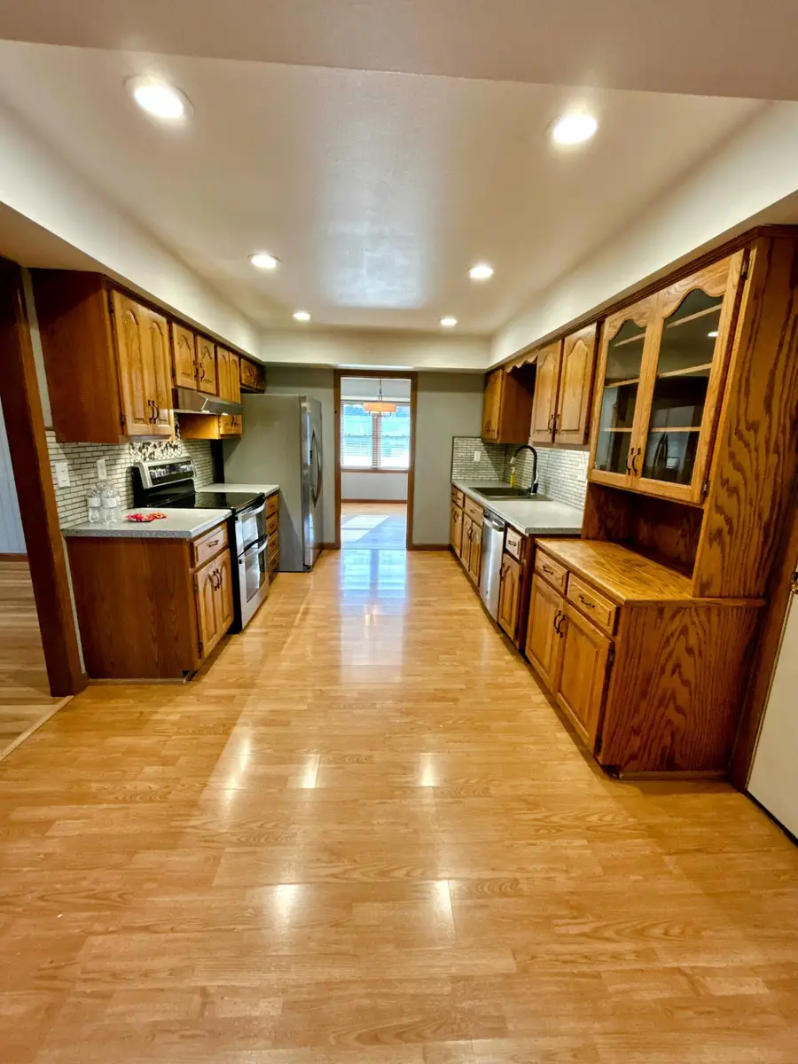 1515 W Swan Street, Springfield, MO 65807 - #3