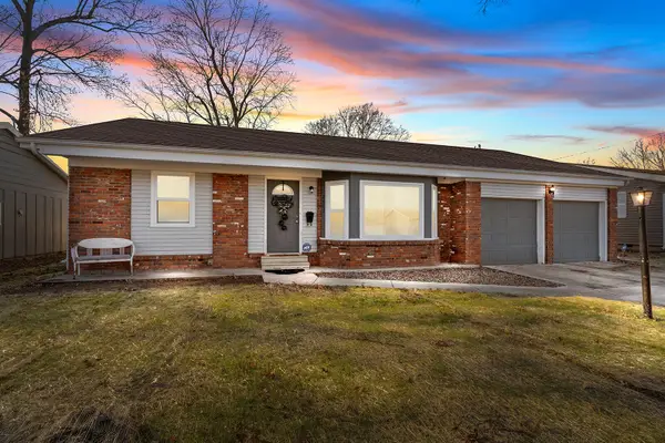 2463 S Westwood Avenue, Springfield, MO 65807