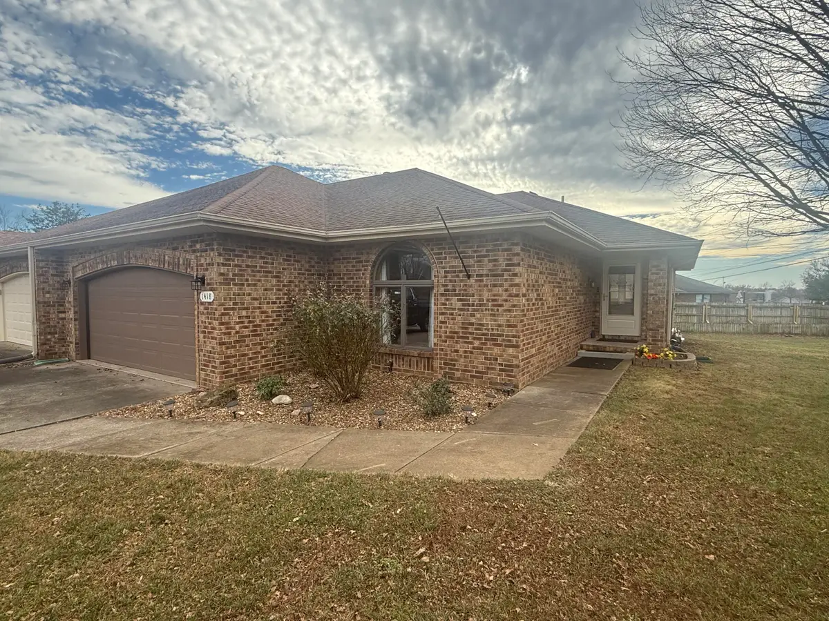 1418 E Woodgate Street, Springfield, MO 65804 - Image #1