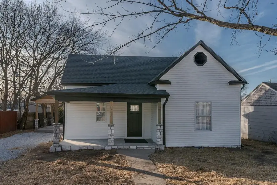 825 S Park Avenue, Aurora, MO 65605 - #2