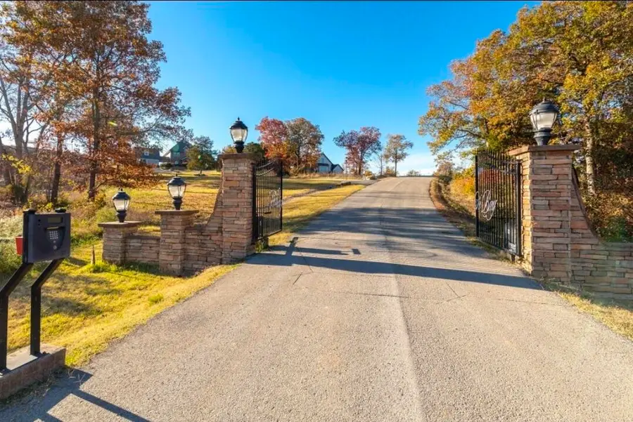 235 Whitefish Bay, Lampe, MO 65681 - Image #2