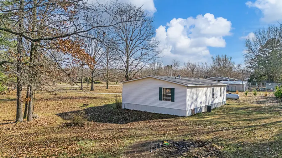 5211 Private Road 1511, Pomona, MO 65789 - Image #3